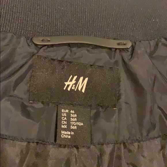 H&M windbreaker - Picture 7 of 9
